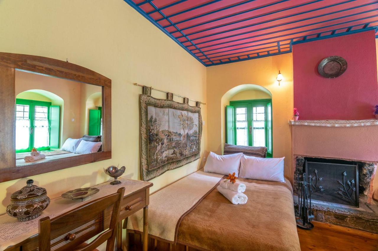 Morfeas Guesthouse Папигко Екстериор снимка