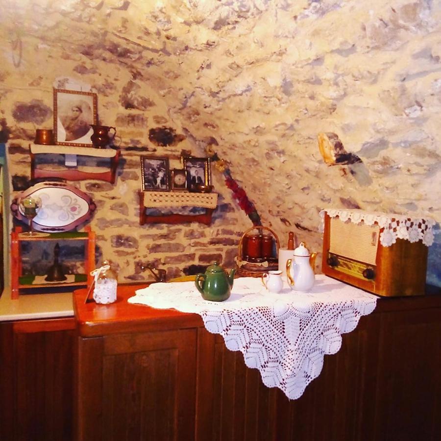 Morfeas Guesthouse Папигко Екстериор снимка