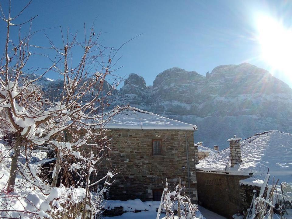 Morfeas Guesthouse Папигко Екстериор снимка